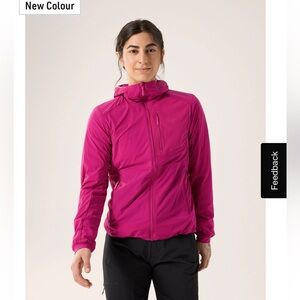 Women’s Arc’teryx Lightweight Proton Hoody- XS